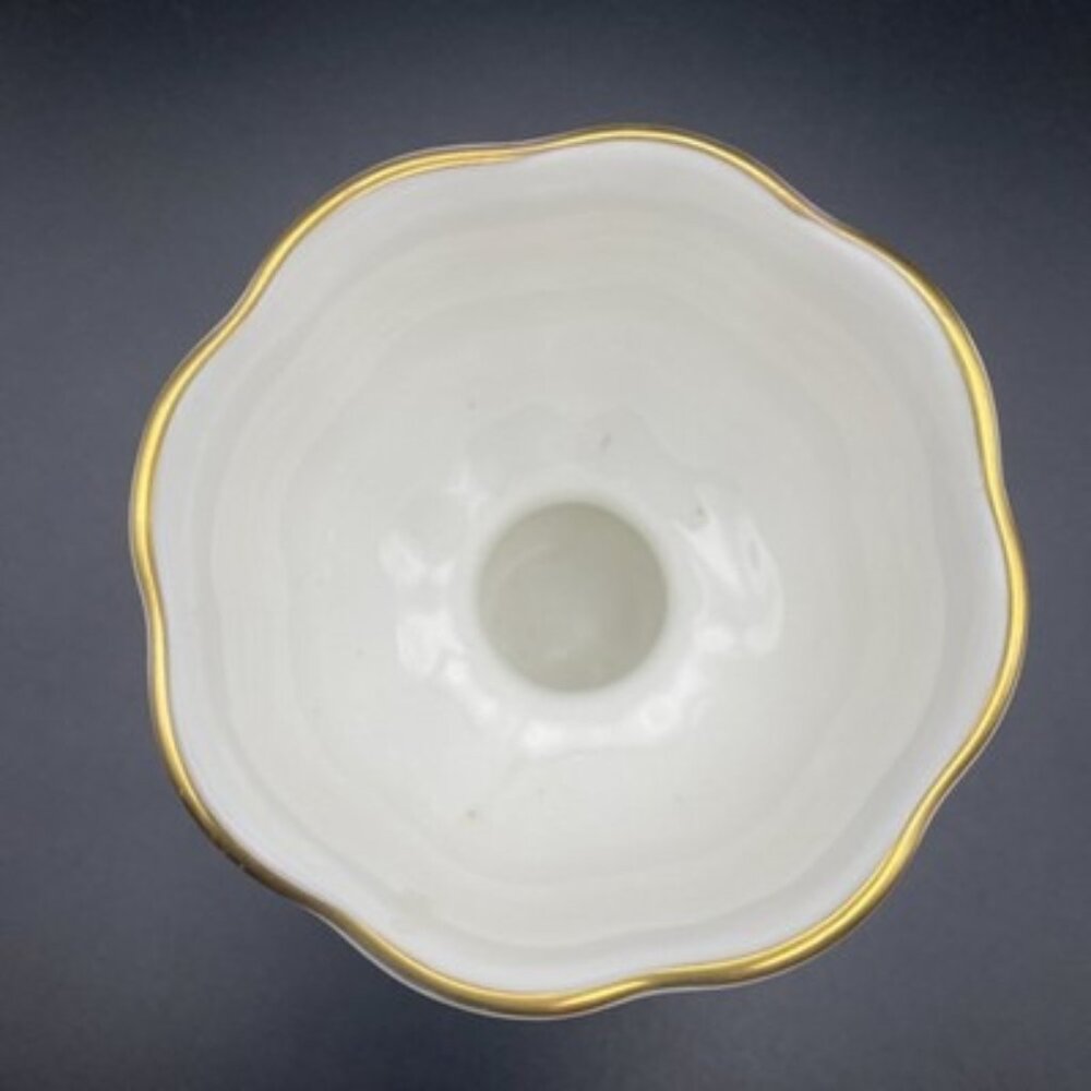 Minton Haddon Hall Bone China Footed Egg Cup Vase England Floral Gold Trim 3" - Picture 4 of 5